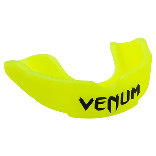 Капа Venum Junior, односторонняя, футляр, 3 цвета. Скидка от 50шт.